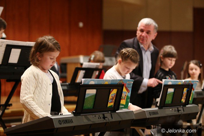 piekny-koncert-karnawaowy-uczniow-yamahy-foto-56230