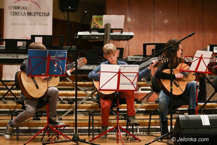 piekny-koncert-karnawaowy-uczniow-yamahy-foto-56230