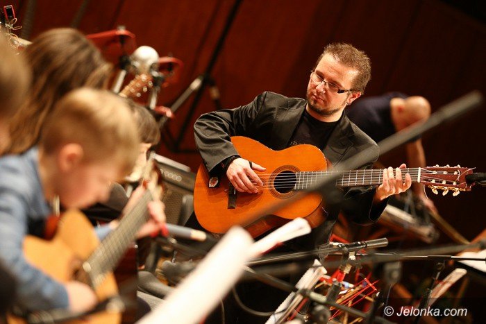 piekny-koncert-karnawaowy-uczniow-yamahy-foto-56230