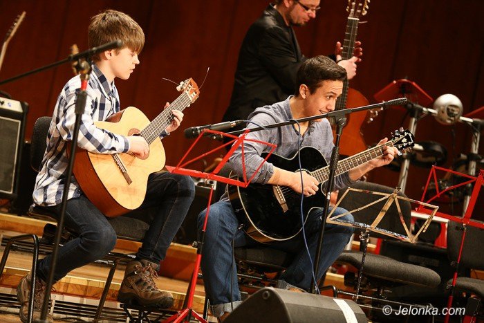 piekny-koncert-karnawaowy-uczniow-yamahy-foto-56230