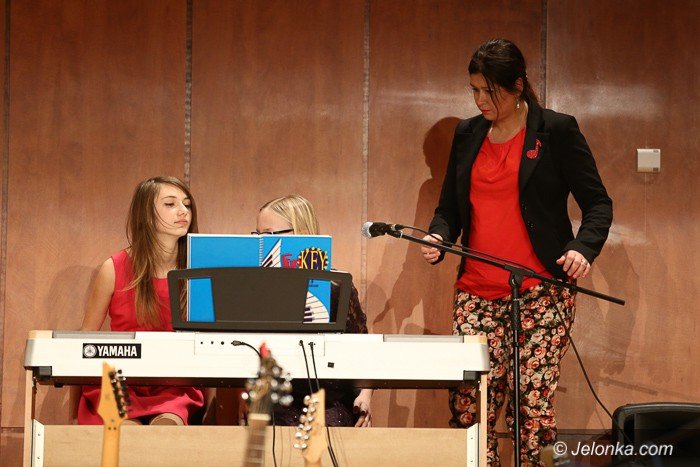 piekny-koncert-karnawaowy-uczniow-yamahy-foto-56230