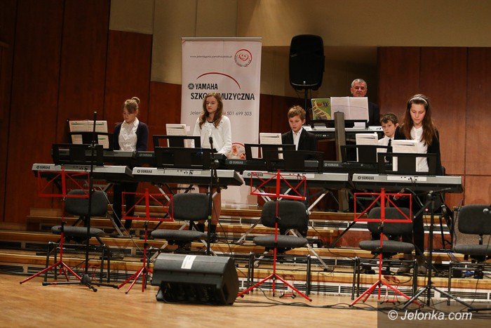 piekny-koncert-karnawaowy-uczniow-yamahy-foto-56230