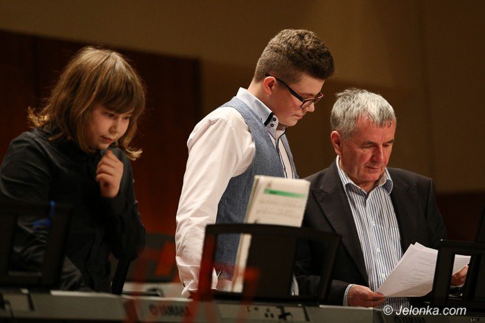 piekny-koncert-karnawaowy-uczniow-yamahy-foto-56230