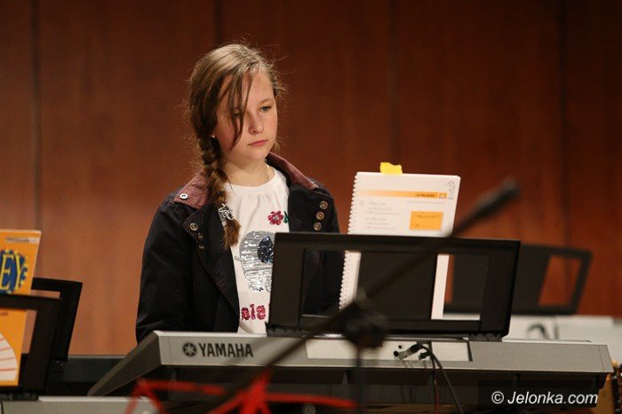piekny-koncert-karnawaowy-uczniow-yamahy-foto-56230