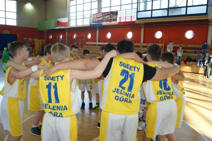 sudety-rozgromiy-gornika-wabrzych-foto-56233