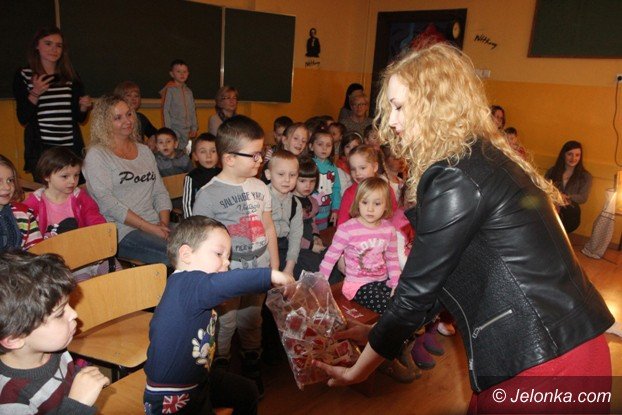 norwidowska-modziez-zagraa-spektakl-dla-przedszkolakow-foto-56258