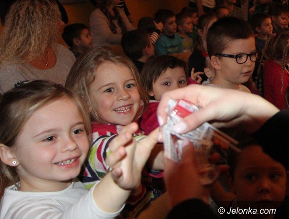 norwidowska-modziez-zagraa-spektakl-dla-przedszkolakow-foto-56258