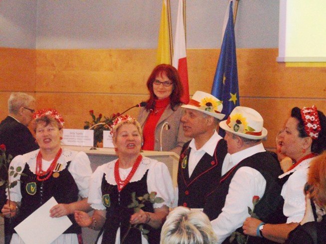 honorowe-odznaki-dla-naszych-seniorow-foto-56406