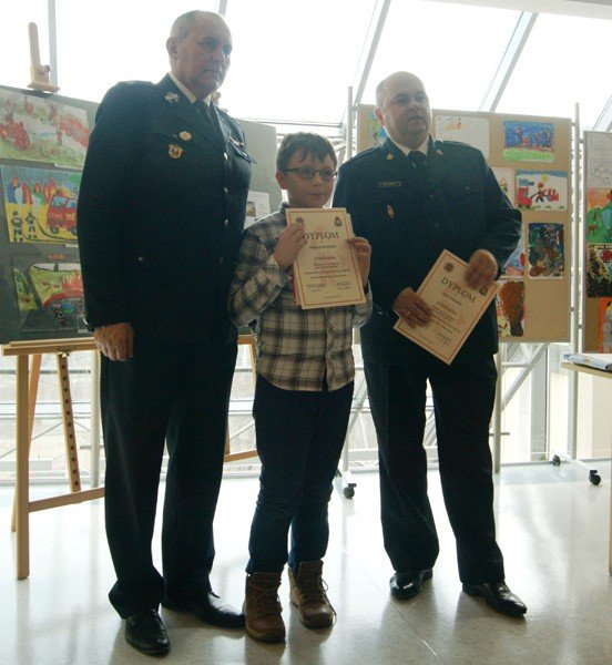 nagrodzeni-w-konkursie-zapobiegajmy-pozarom-foto-56488