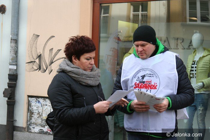 zwiazkowcy-informowali-o-swoich-postulatach-foto-56491