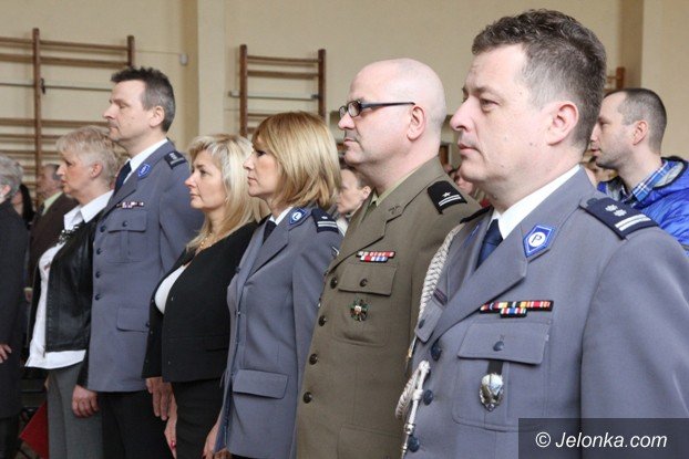 mundurowi-uczniowie-zaprzysiezeni-foto-video-56503