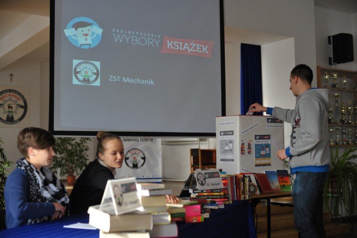 ogolnopolskie-wybory-ksiazek-w-mechaniku-foto-56525