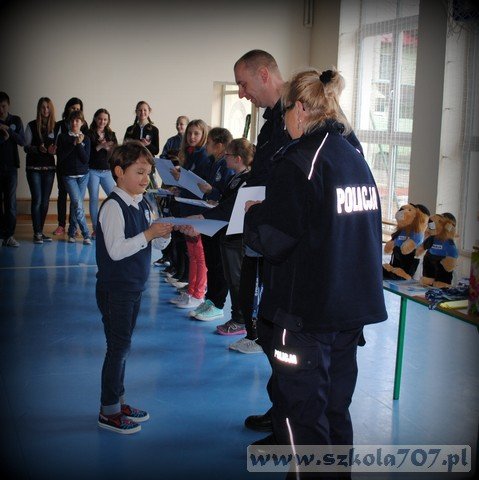 badz-bezpieczny-ucz-sie-od-policji-foto-56554