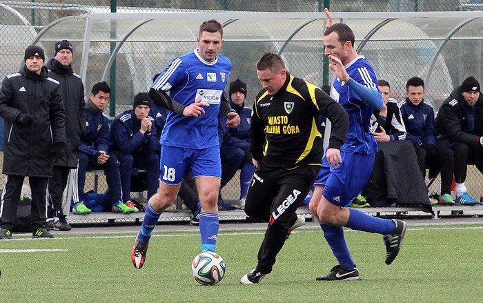 pojedynek-biaoniebieskich-dla-gornika-foto-56566