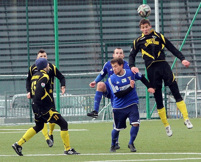 pojedynek-biaoniebieskich-dla-gornika-foto-56566