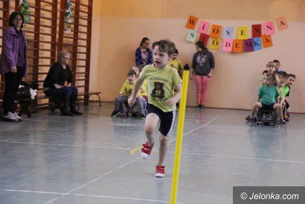wiosenne-zabawy-przedszkolakow-w-siodemce-foto-56649