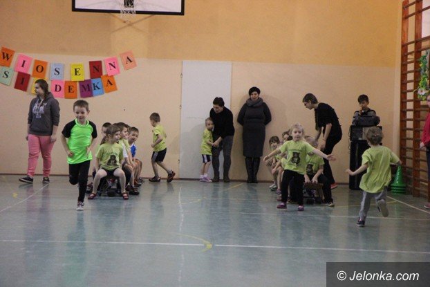 wiosenne-zabawy-przedszkolakow-w-siodemce-foto-56649