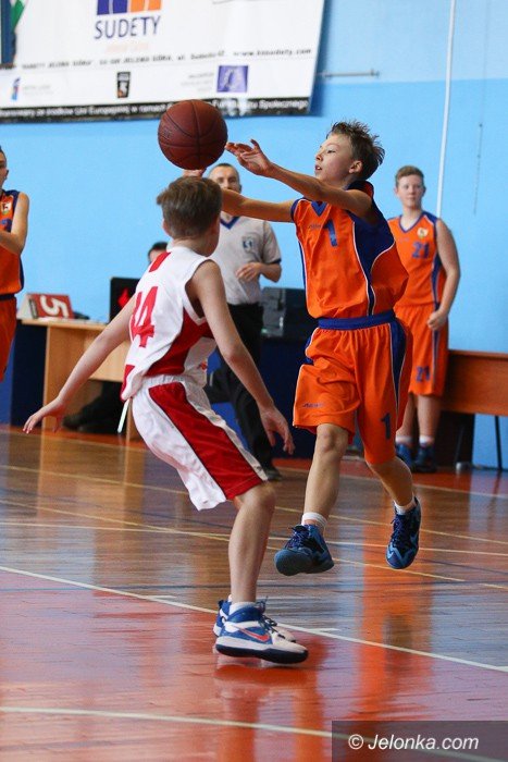 modzicy-sudetow-rozbili-druzyne-z-nowej-soli-foto-56747
