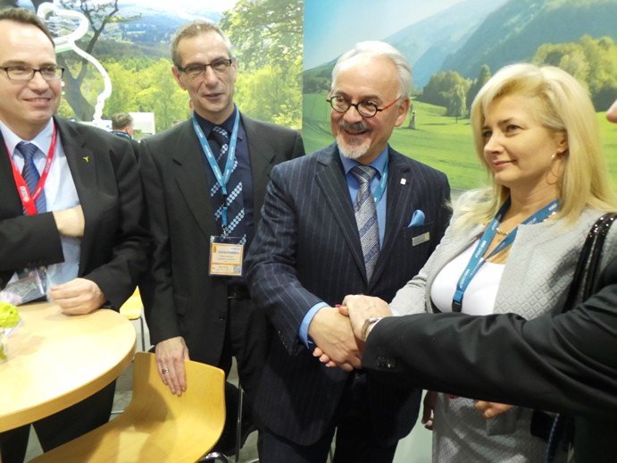 powiat-jeleniogorski-na-najwiekszych-targach-turystycznych-foto-56752