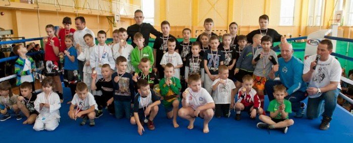 jeleniogorscy-fighterzy-zaznaczyli-swoja-obecnosc-w-lipnikach-uzyckich-foto-56802