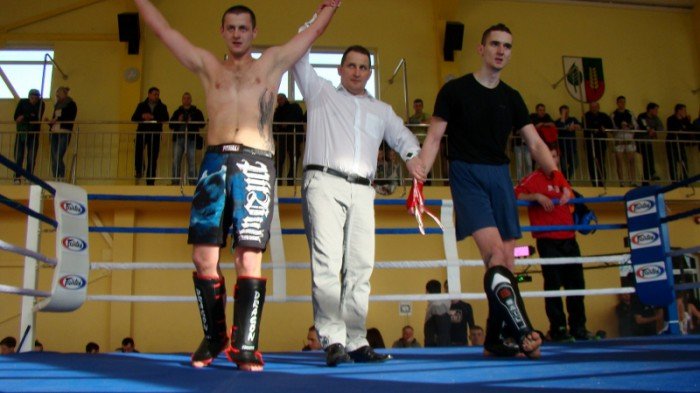 jeleniogorscy-fighterzy-zaznaczyli-swoja-obecnosc-w-lipnikach-uzyckich-foto-56802