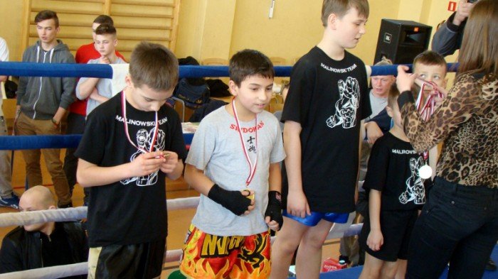 jeleniogorscy-fighterzy-zaznaczyli-swoja-obecnosc-w-lipnikach-uzyckich-foto-56802