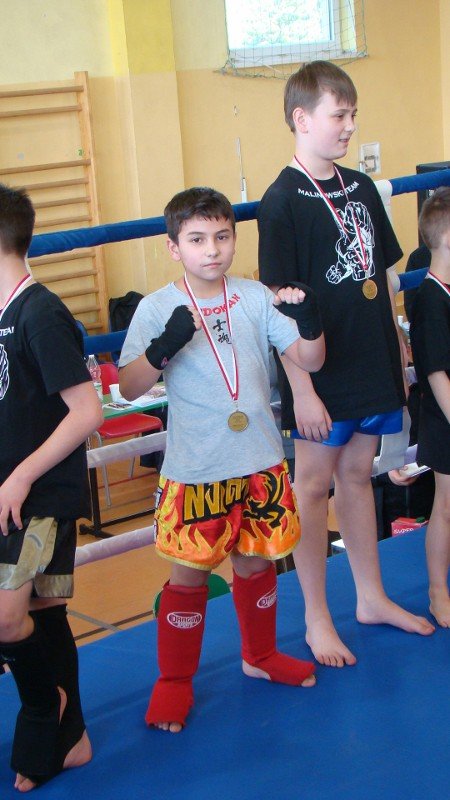jeleniogorscy-fighterzy-zaznaczyli-swoja-obecnosc-w-lipnikach-uzyckich-foto-56802
