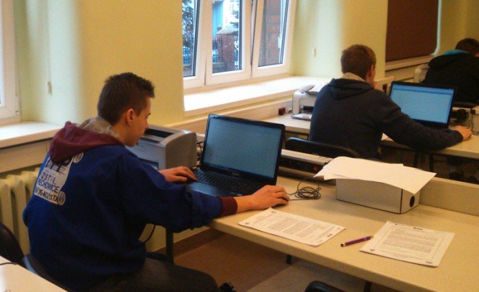 modzi-elektrycy-z-piechowic-wicemistrzami-foto-56835