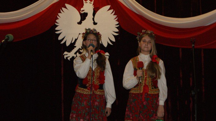 patriotycznie-w-modziezowym-domu-kultury-foto-56849