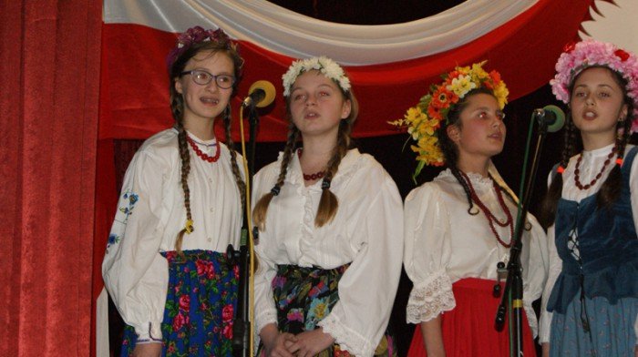 patriotycznie-w-modziezowym-domu-kultury-foto-56849