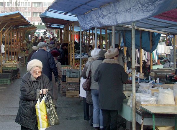 zmasowany-atak-na-sklepy-5685