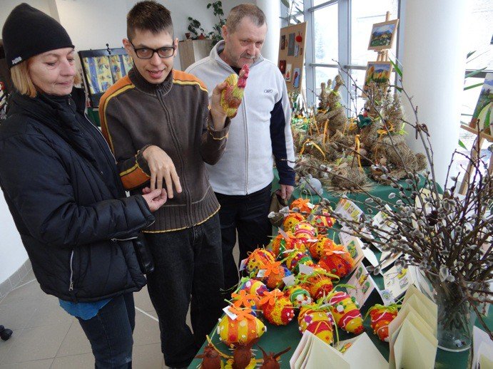 kiermasz-ozdob-wielkanocnych-w-kowarach-foto-56852
