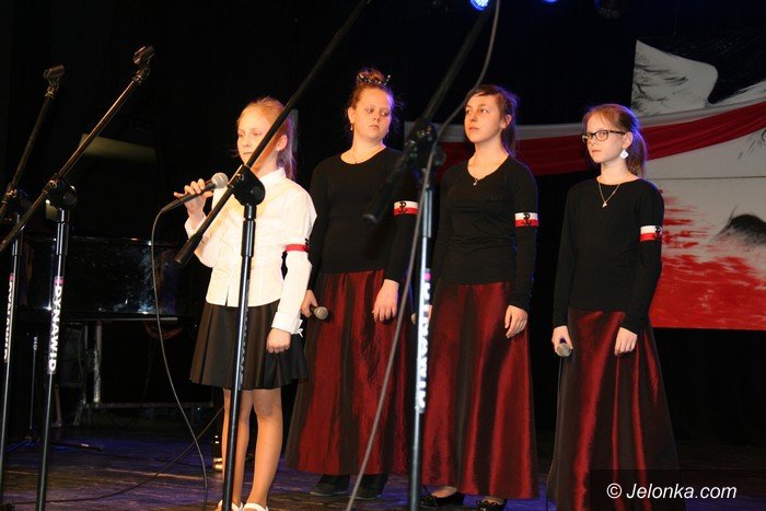 patriotycznie-w-jeleniogorskim-centrum-kultury-foto-56941