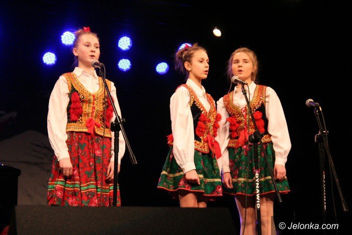 patriotycznie-w-jeleniogorskim-centrum-kultury-foto-56941