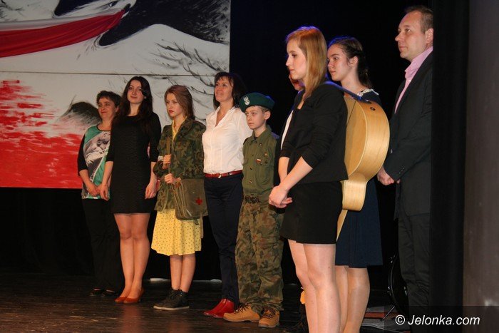 patriotycznie-w-jeleniogorskim-centrum-kultury-foto-56941