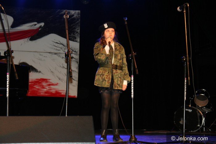 patriotycznie-w-jeleniogorskim-centrum-kultury-foto-56941