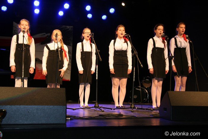 patriotycznie-w-jeleniogorskim-centrum-kultury-foto-56941