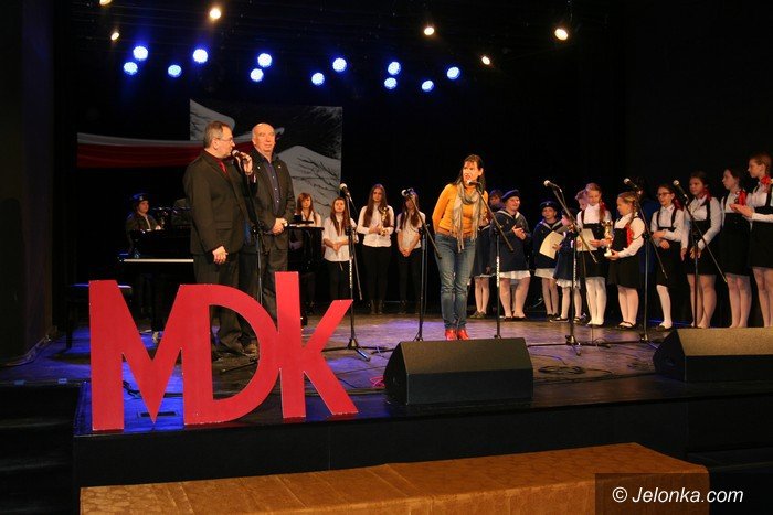 patriotycznie-w-jeleniogorskim-centrum-kultury-foto-56941