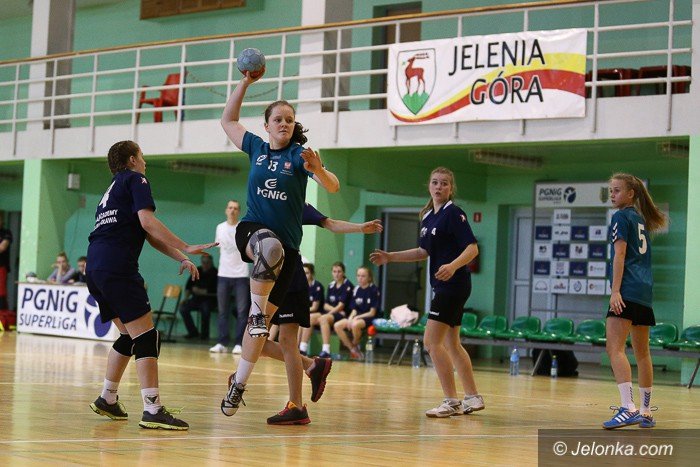 kpr-udzieli-lekcji-handballu-ekipie-z-oawy-foto-56946