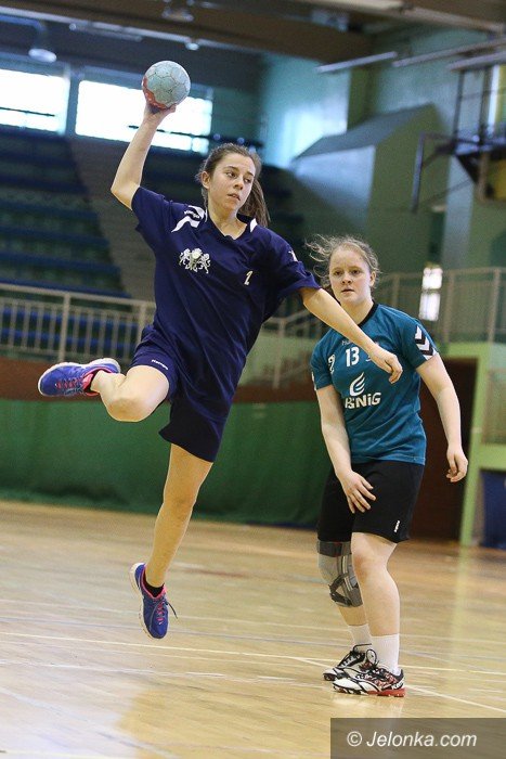 kpr-udzieli-lekcji-handballu-ekipie-z-oawy-foto-56946