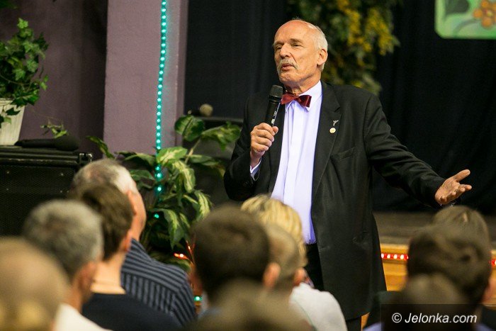 janusz-korwinmikke-przyciaga-tumy-foto-video-56965