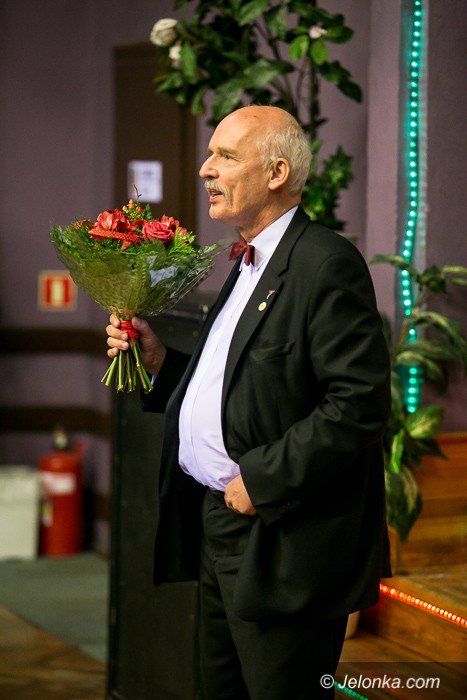 janusz-korwinmikke-przyciaga-tumy-foto-video-56965