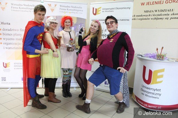 uniwersytet-ekonomiczny-otworzy-drzwi-foto-video-57020