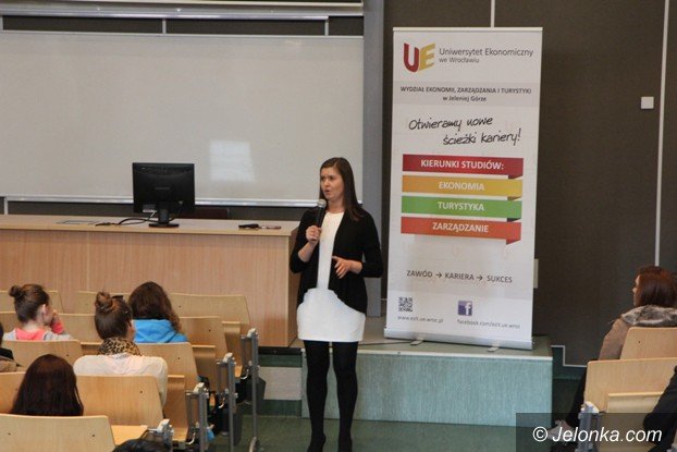 uniwersytet-ekonomiczny-otworzy-drzwi-foto-video-57020