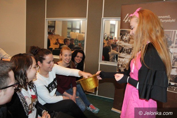 uniwersytet-ekonomiczny-otworzy-drzwi-foto-video-57020