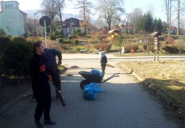 w-kowarach-byo-wielkie-sprzatanie-foto-57035