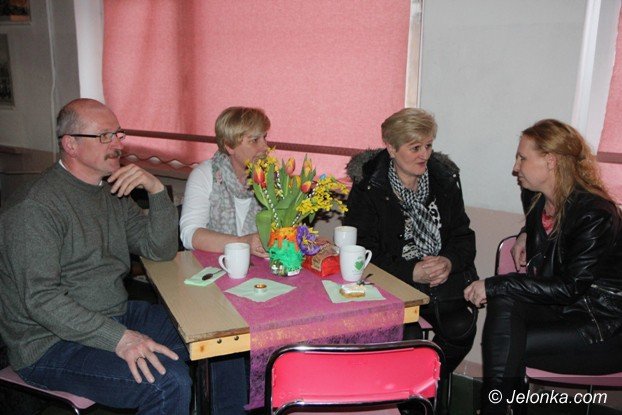 modzi-artysci-z-omnicy-chwycili-za-serce-publicznosc-foto-57074