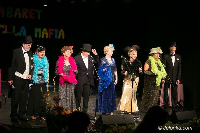 przybili-piatke-z-bella-mafia-foto-57075