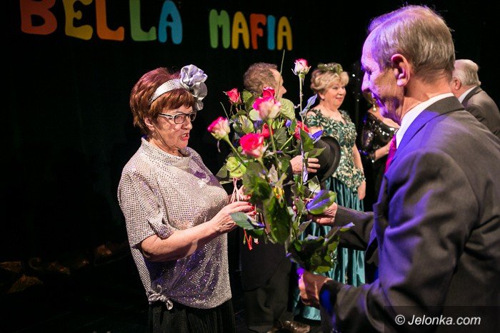 przybili-piatke-z-bella-mafia-foto-57075