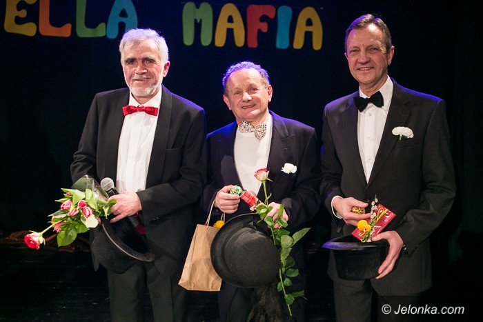 przybili-piatke-z-bella-mafia-foto-57075